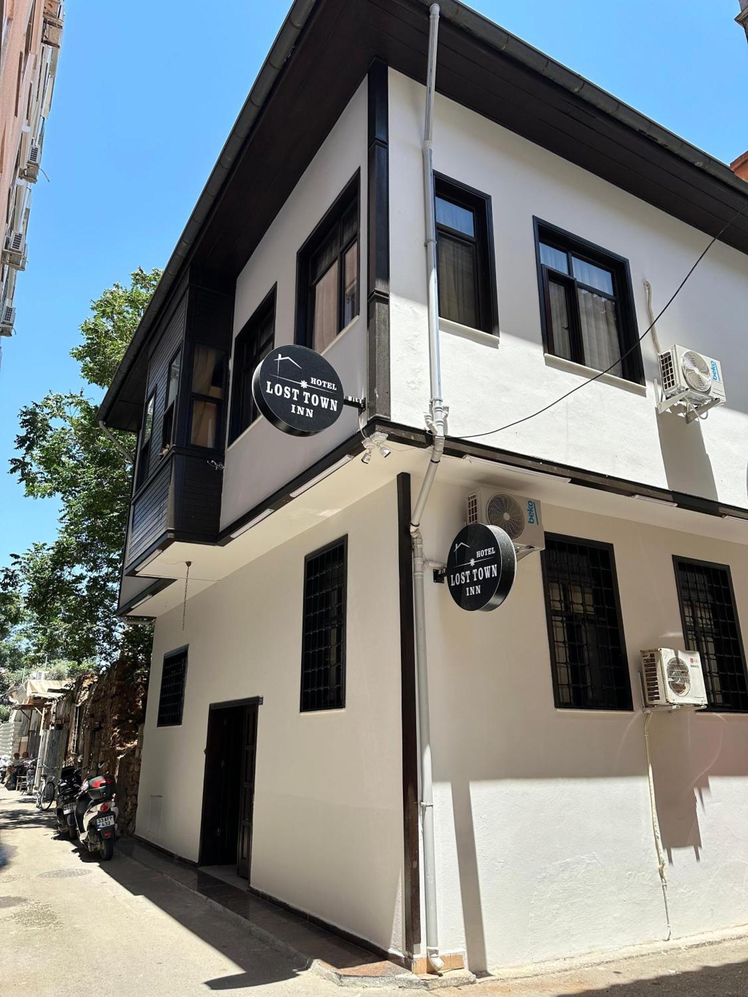Loost Town Inn Hotel Antalya Luaran gambar