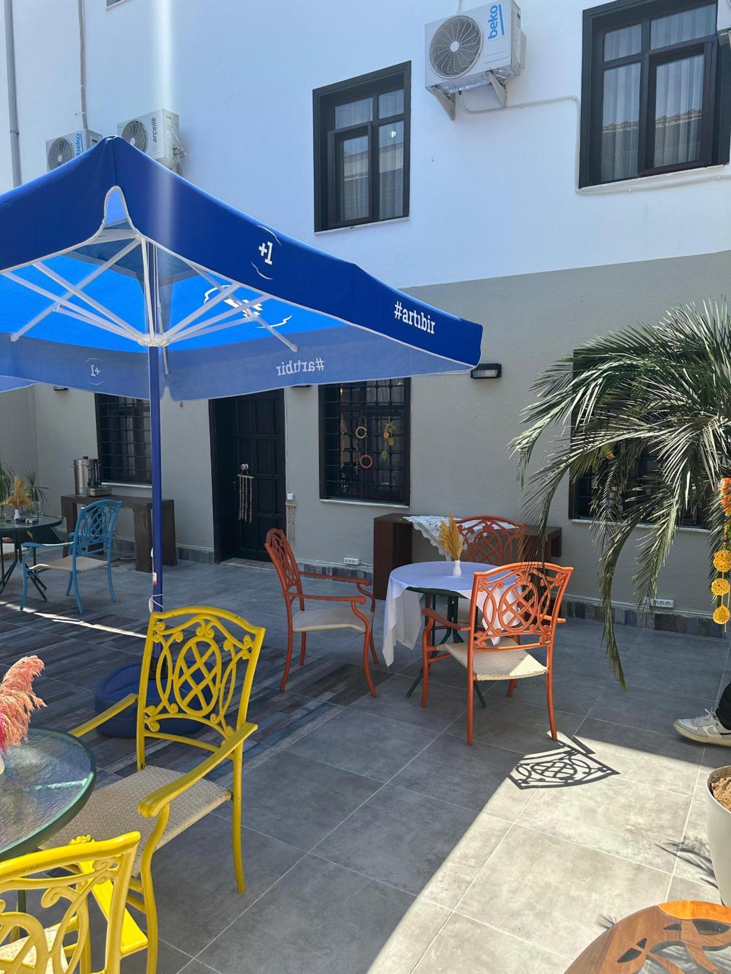 Loost Town Inn Hotel Antalya Luaran gambar