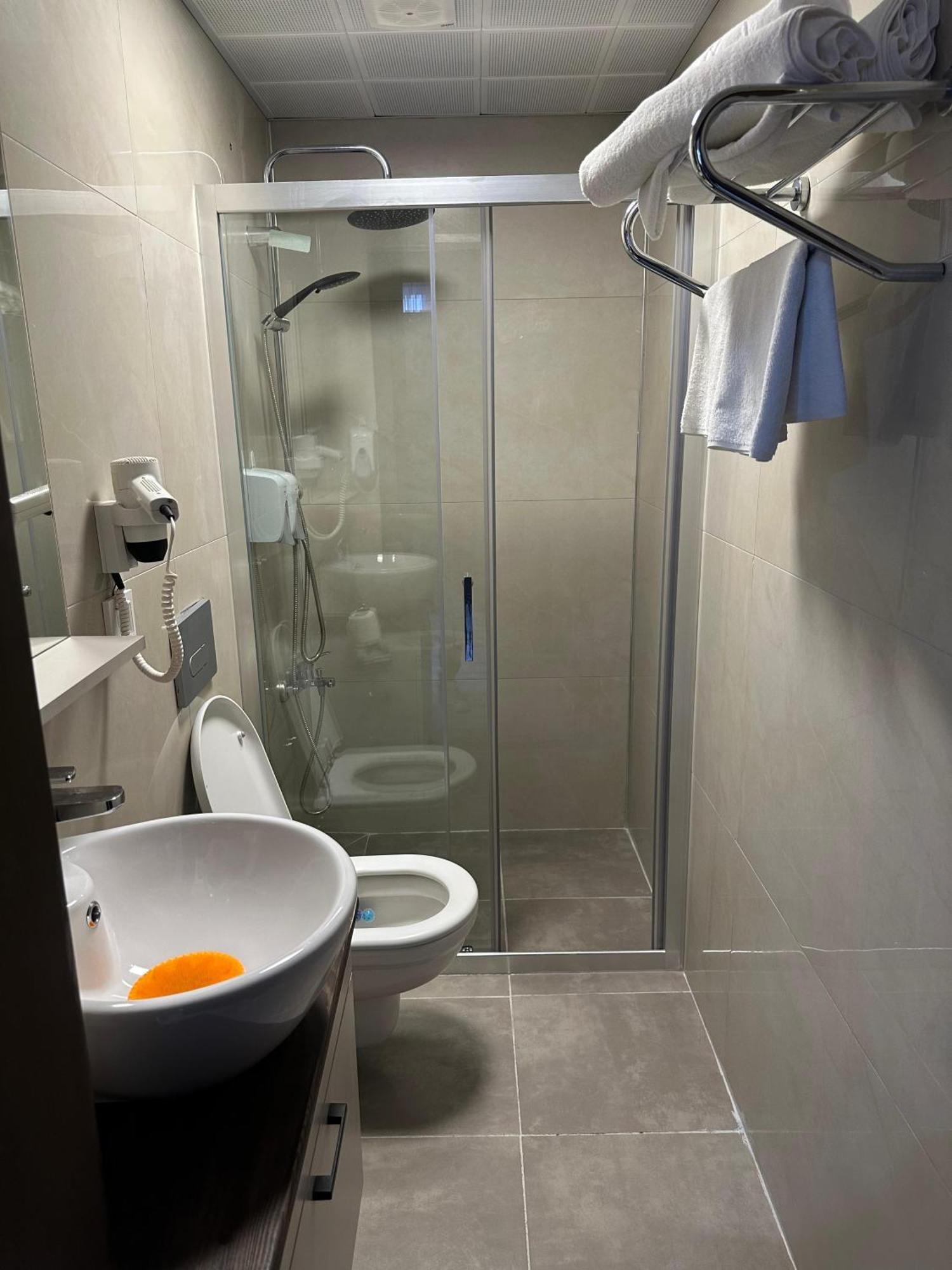 Loost Town Inn Hotel Antalya Luaran gambar